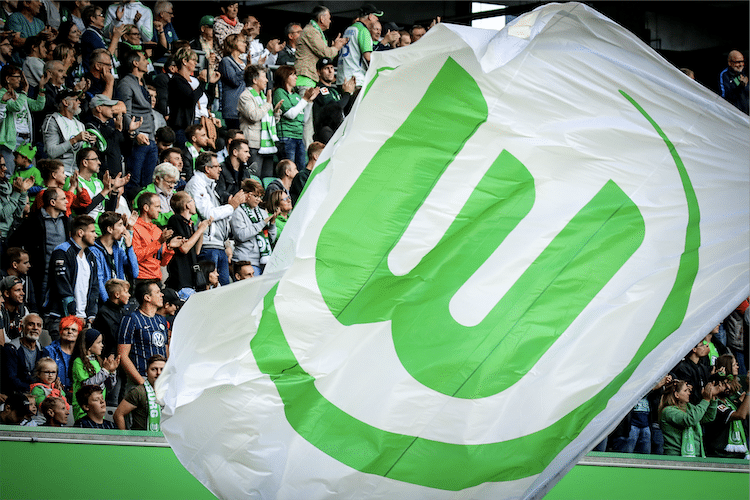 William Hill Welcome offer: Bet £10 Get £30 in Free Bets On Wolfsburg vs Bayern Munich
